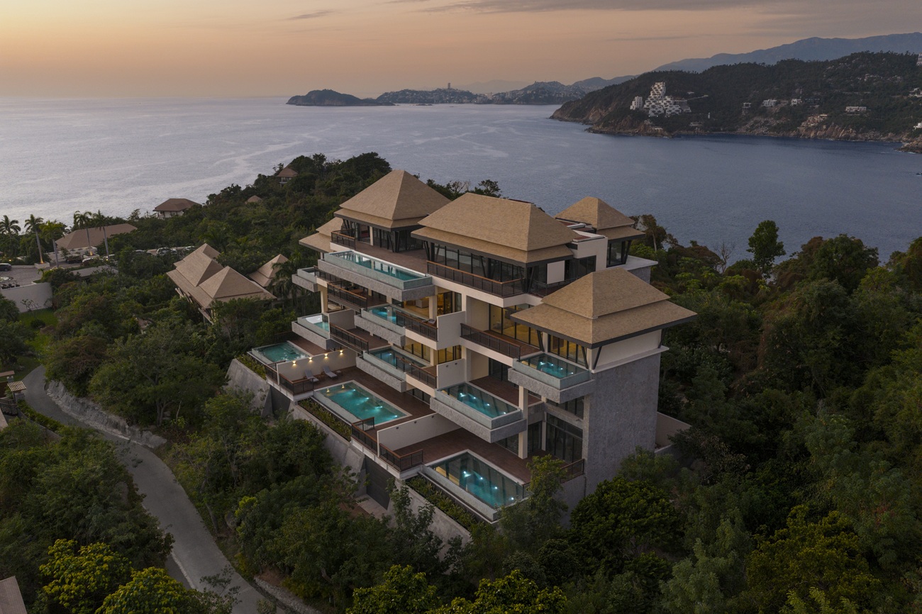 Departamentos con vistas privilegiadas al Pacífico en Banyan Tree Cabo Marqués, Acapulco, Guerrero.